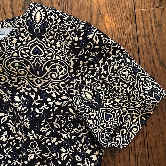 Navy Blue and Ivory Empire Waist Damask Pattern Dress With Pockets Size 8 - Picture 4 of 16